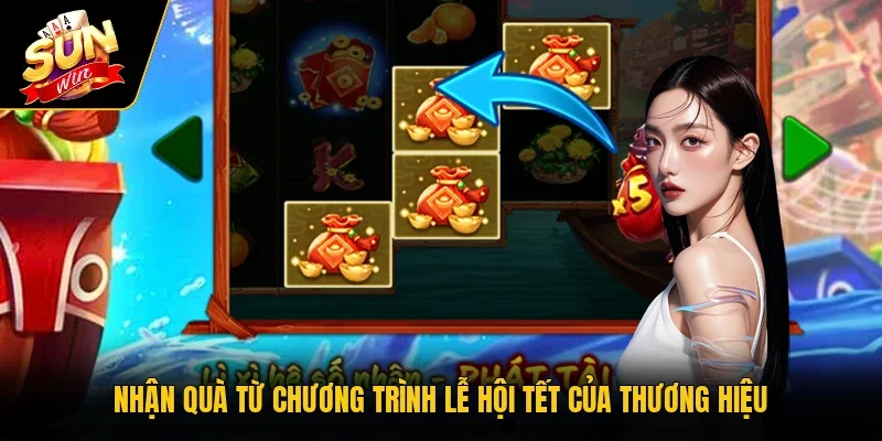 Nhận quà từ chương trình lễ hội tết của thương hiệu
